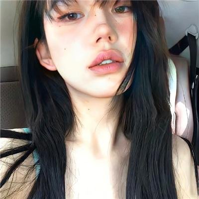 邪恶的蕾丝莉
